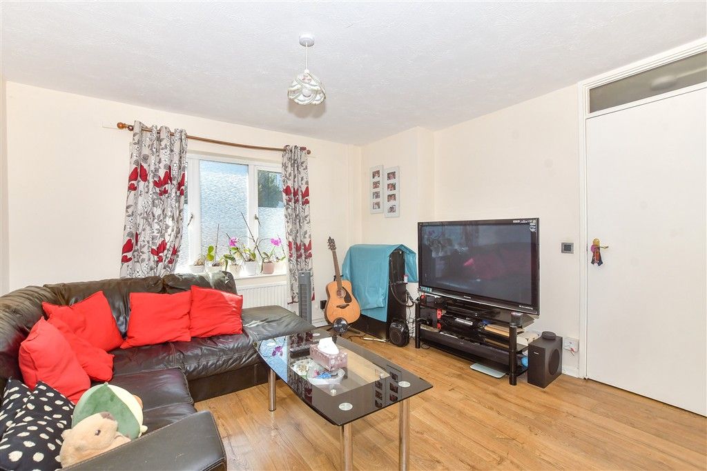 Property photo 3 of 9 Sitting Room