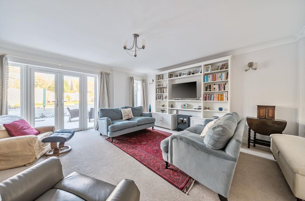 Property photo 2 of 25 1395033-8-695Be2Acafd98.Jpg