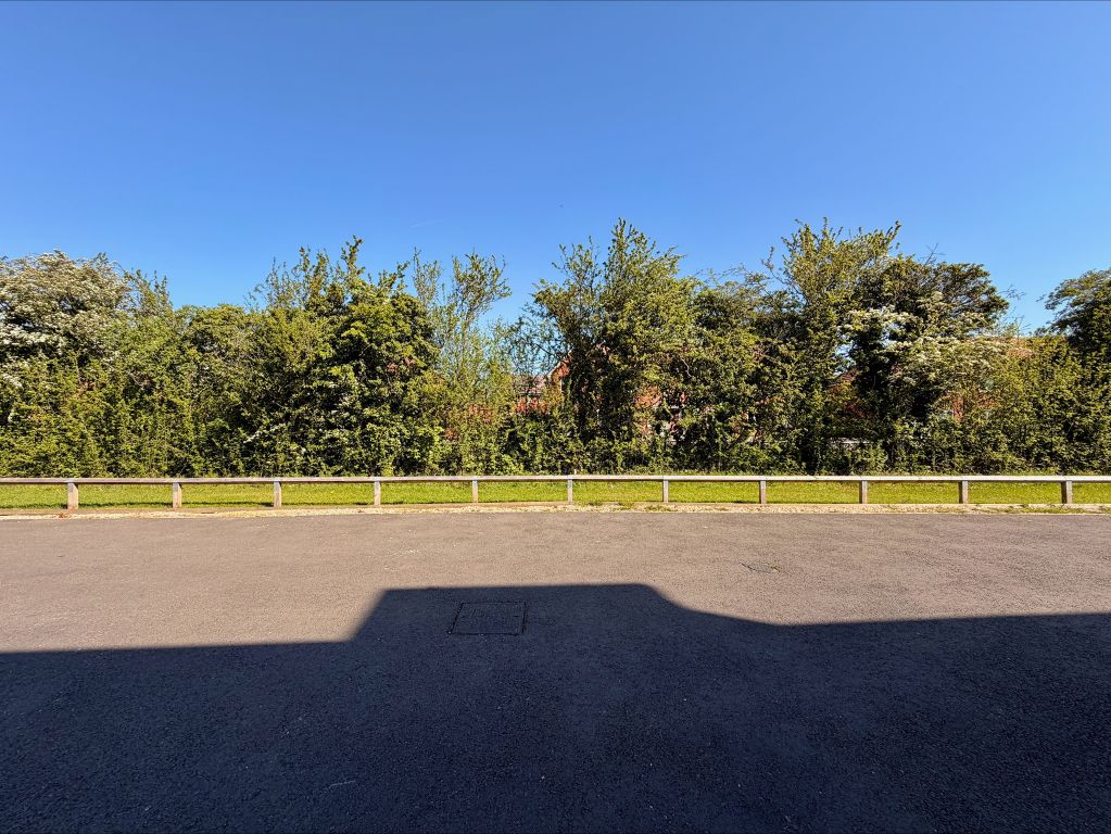 Property photo 2 of 15 Outside