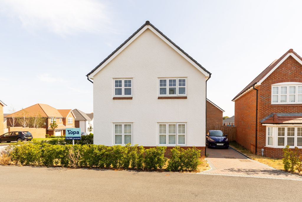 Property photo 2 of 22 2