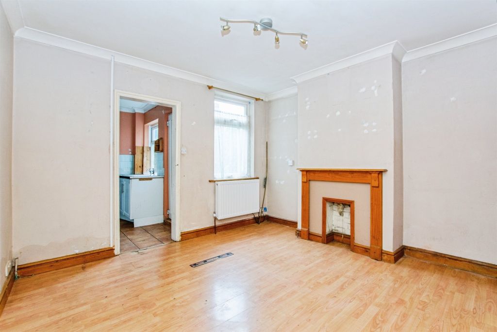Property photo 3 of 16