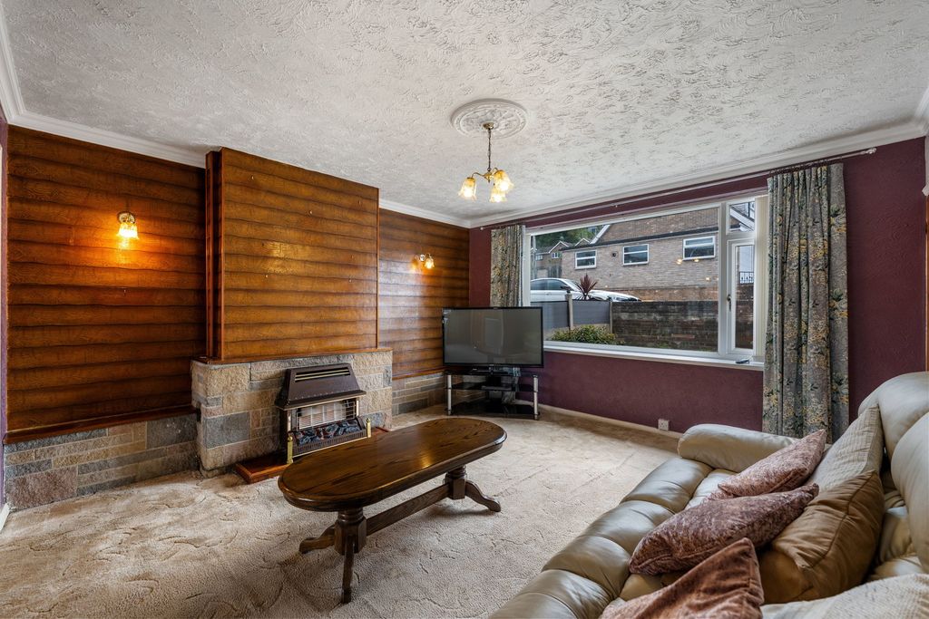 Property photo 3 of 29