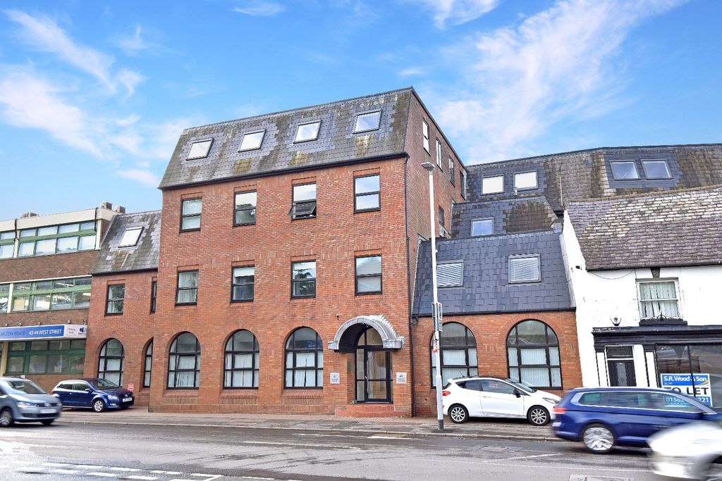 Property photo 1 of 9 3595723