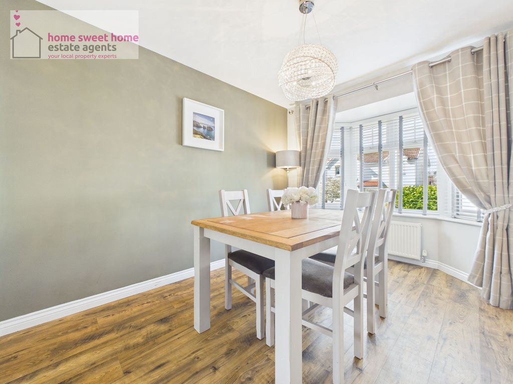 Property photo 3 of 43