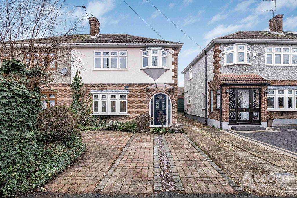 Property photo 1 of 21