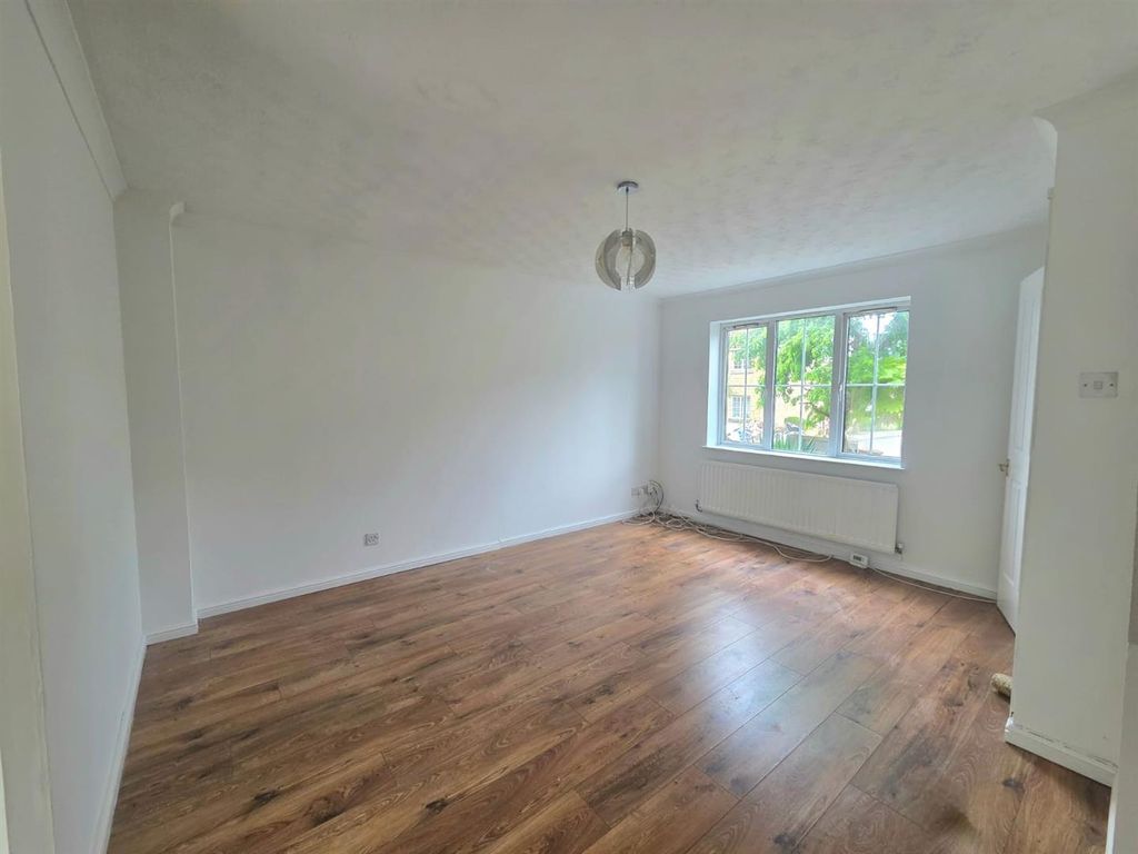 Property photo 3 of 10 Ff8336A2-7566-4d7F-9762-897dc3533926.Jpg