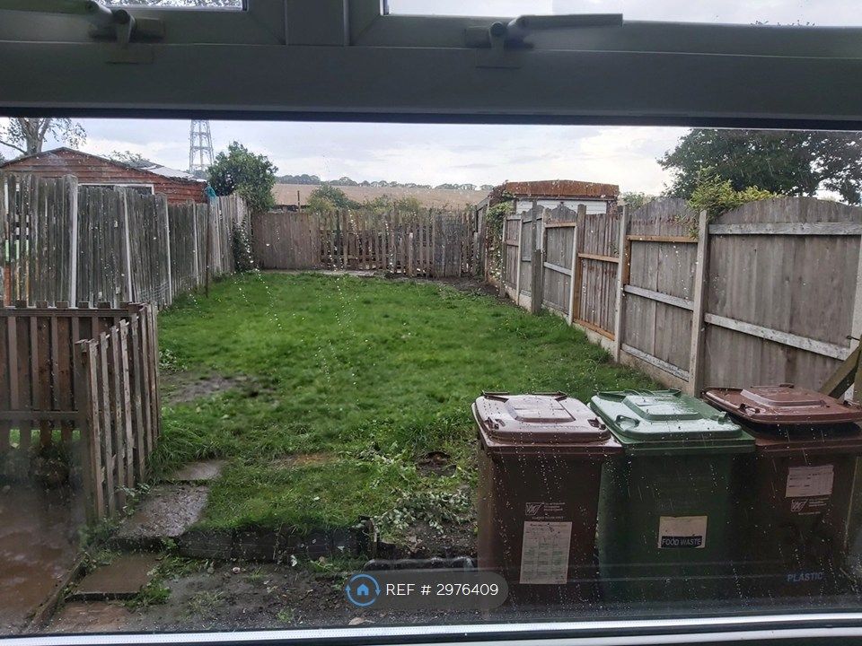 Property photo 2 of 11 Back Garden