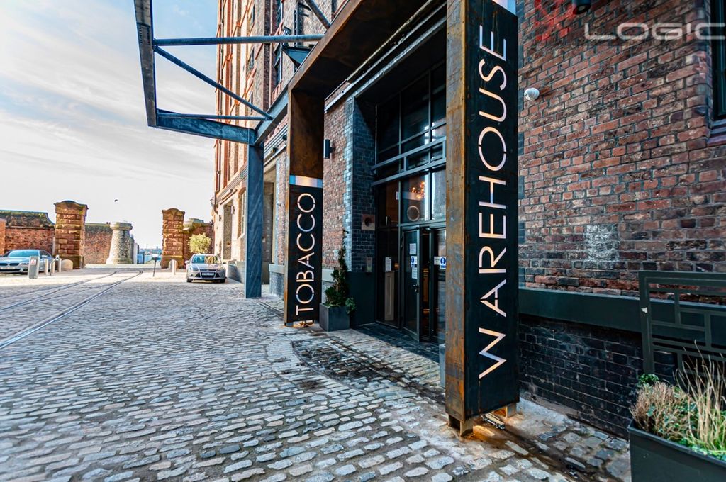 Property photo 1 of 6