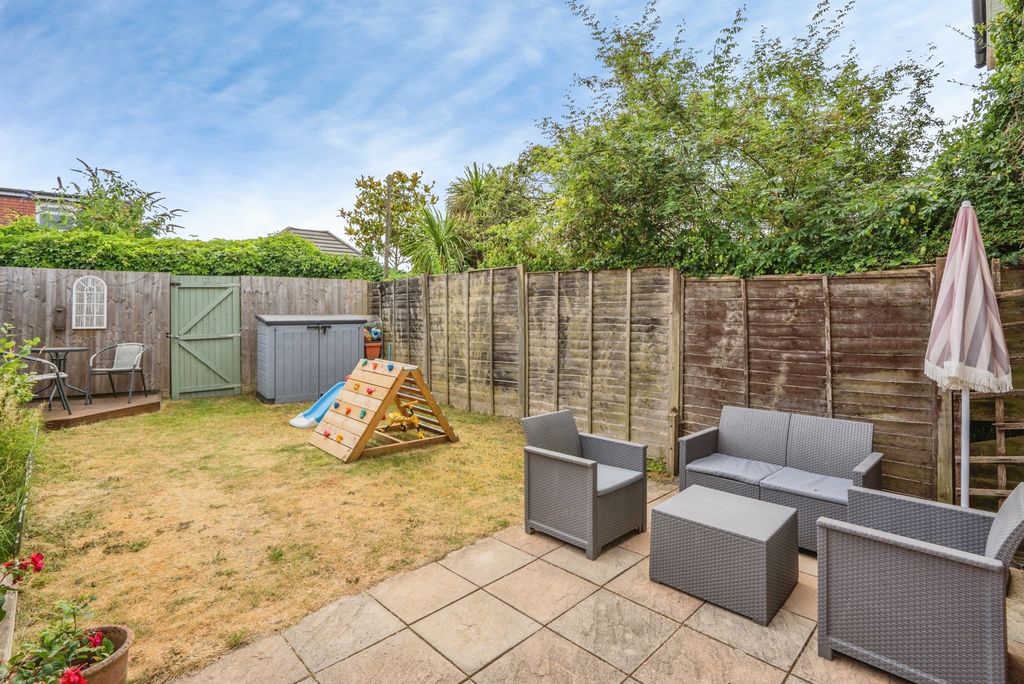 Property photo 3 of 12 Pbox-Img.Jpg