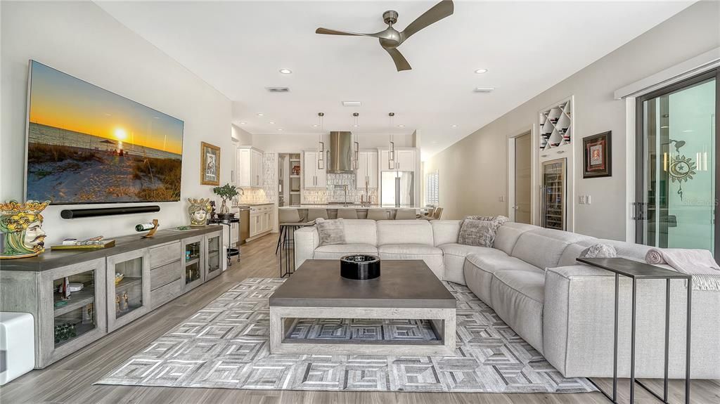 Property photo 2 of 68