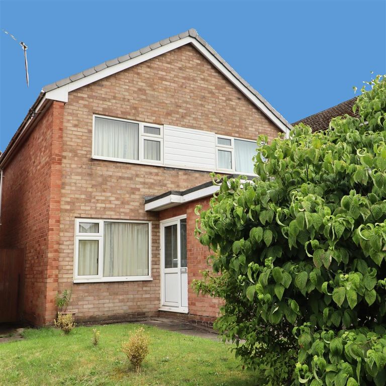 Property photo 2 of 16 Front2.Jpg