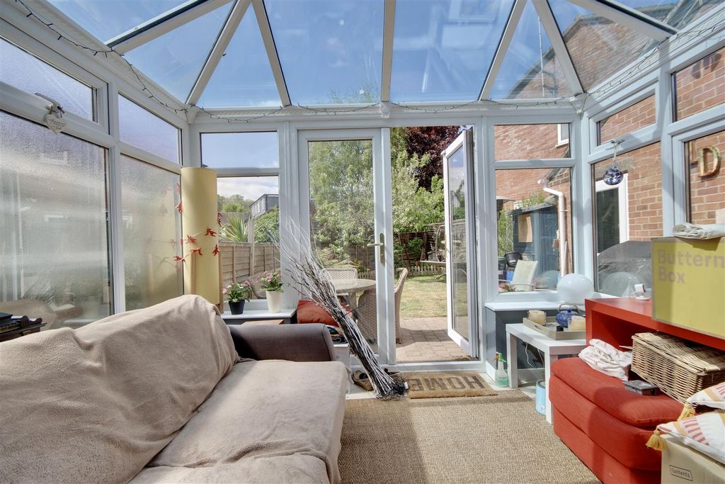 Property photo 2 of 11 147Fa9CE-B26E-441D-B593-E81A621Fd529_1_201_A.Jpeg