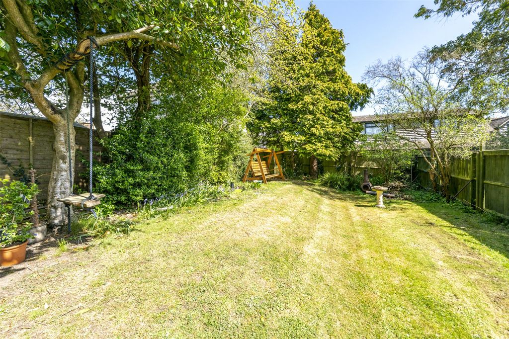 Property photo 3 of 18 Picture No. 01