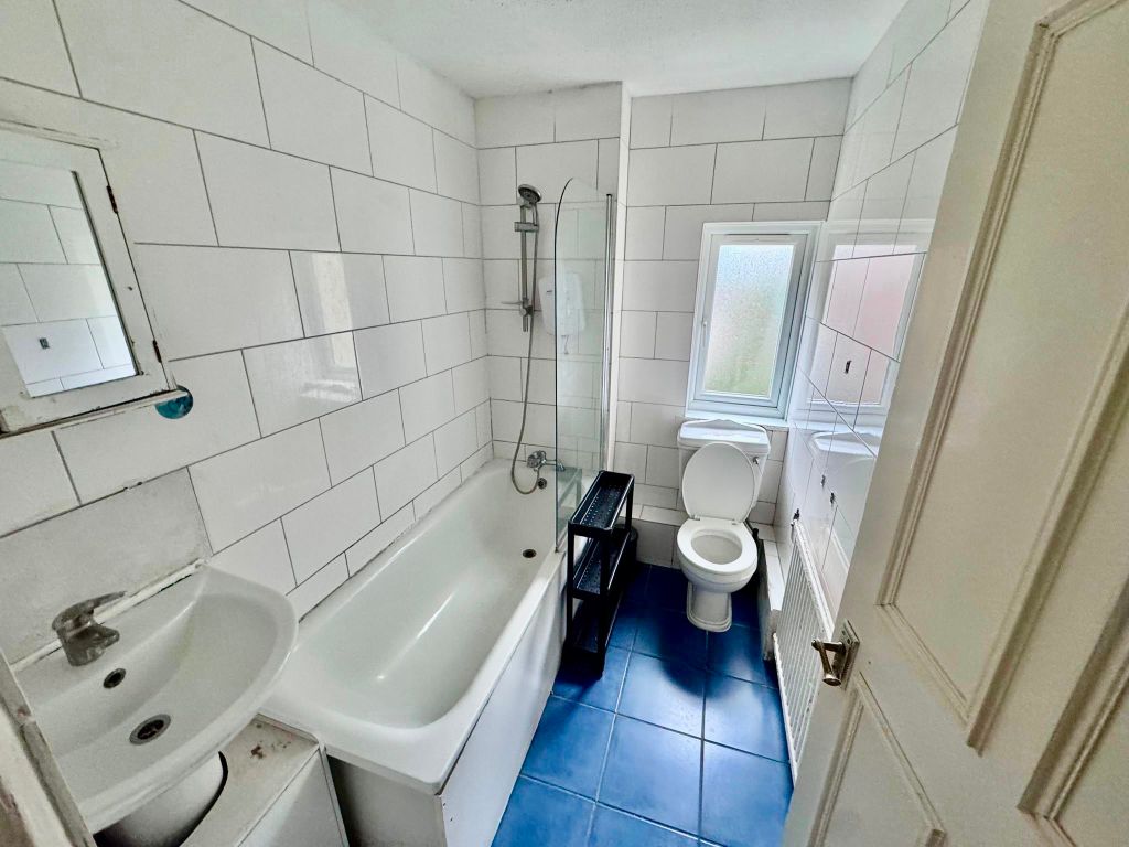 Property photo 2 of 4