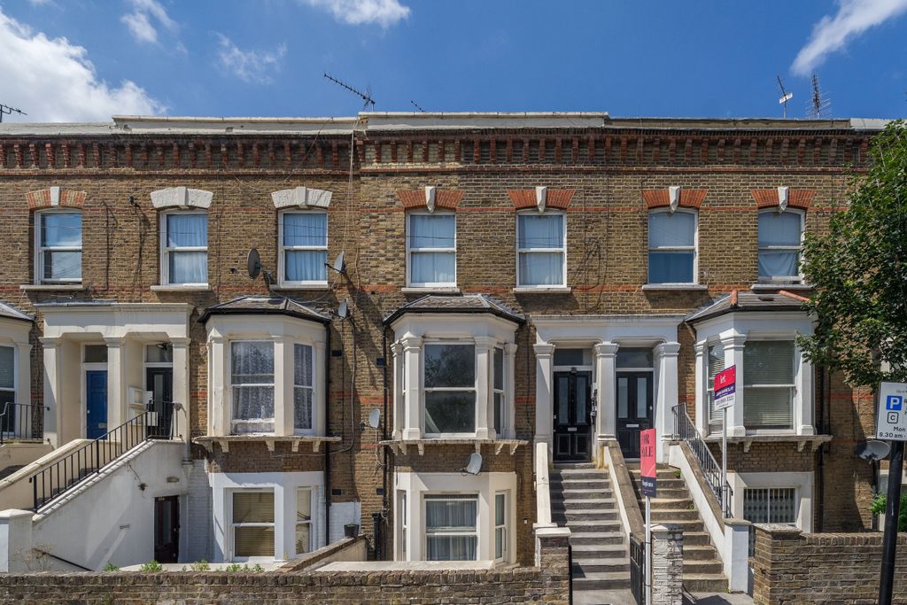 Property photo 1 of 19
