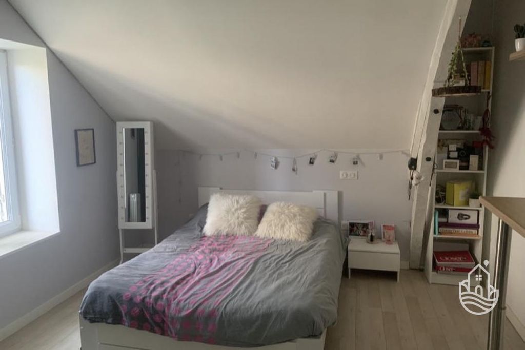 Property photo 3 of 6