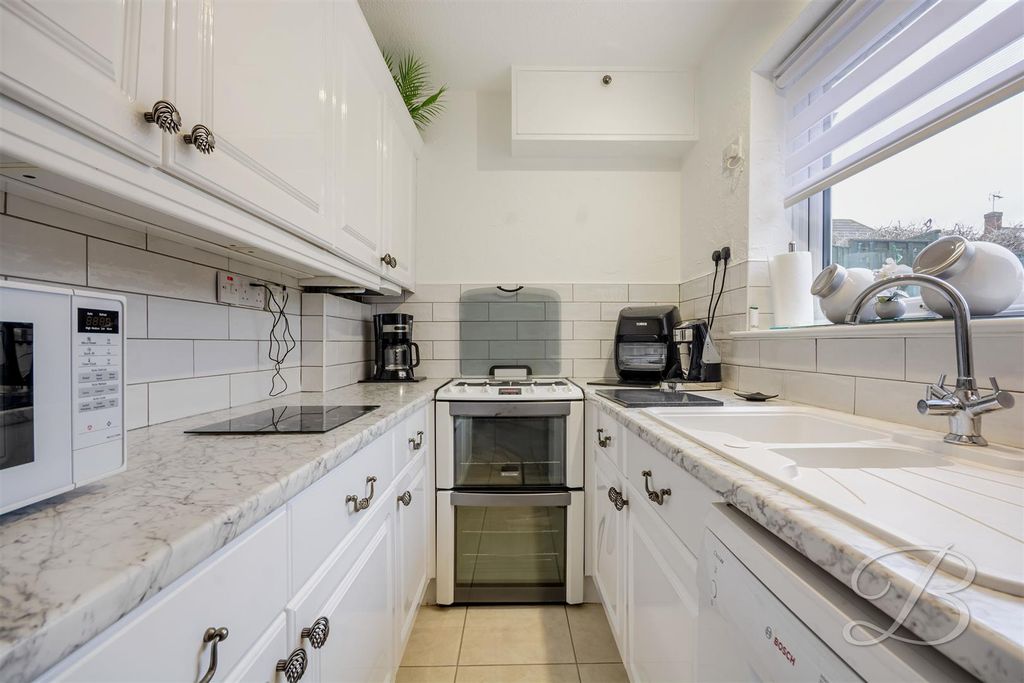 Property photo 3 of 24 Ccltd-9.Jpg