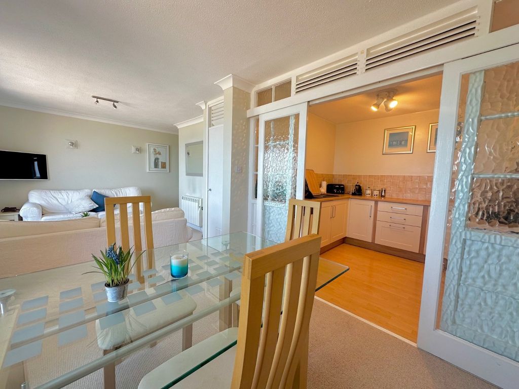 Property photo 3 of 10 Picture No. 06