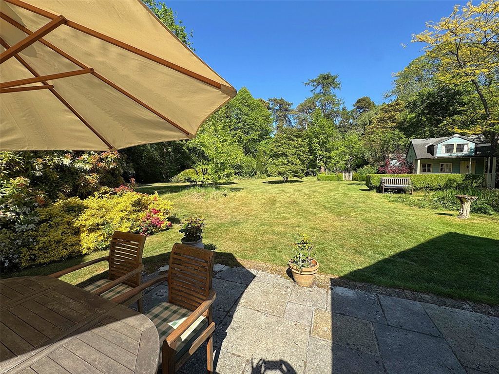 Property photo 2 of 28 Picture No. 71