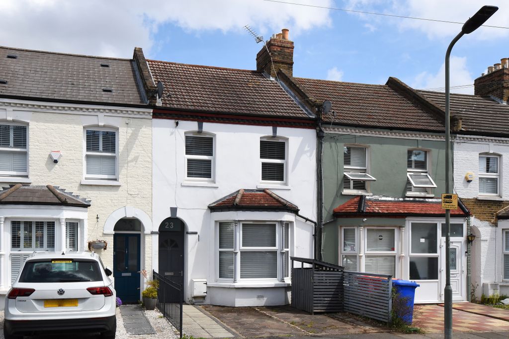 Property photo 1 of 13