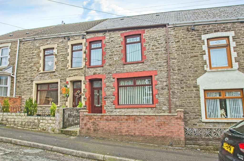 Property photo 2 of 16