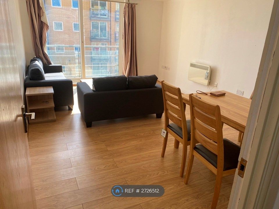 Property photo 2 of 12 Living Room