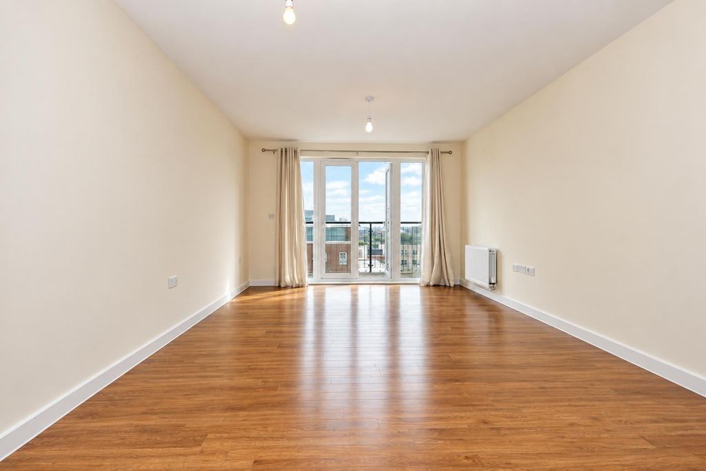 Property photo 1 of 10