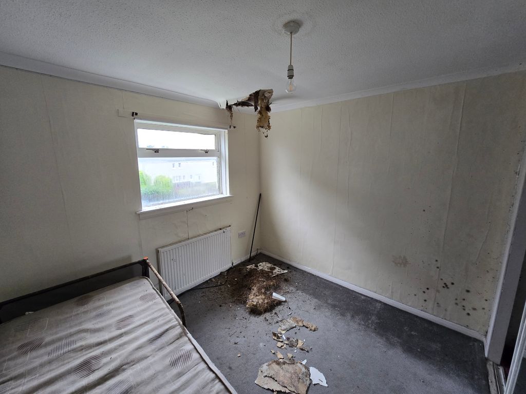 Property photo 3 of 11 7