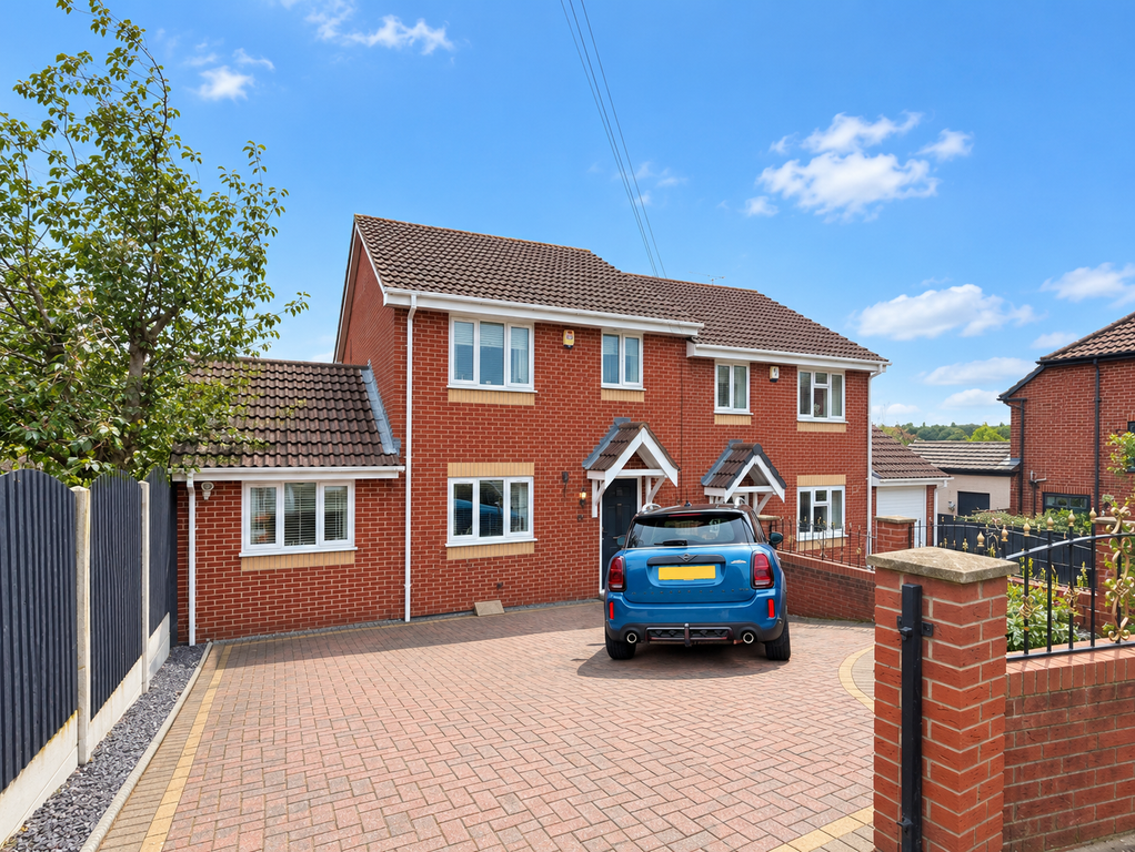 Property photo 1 of 24