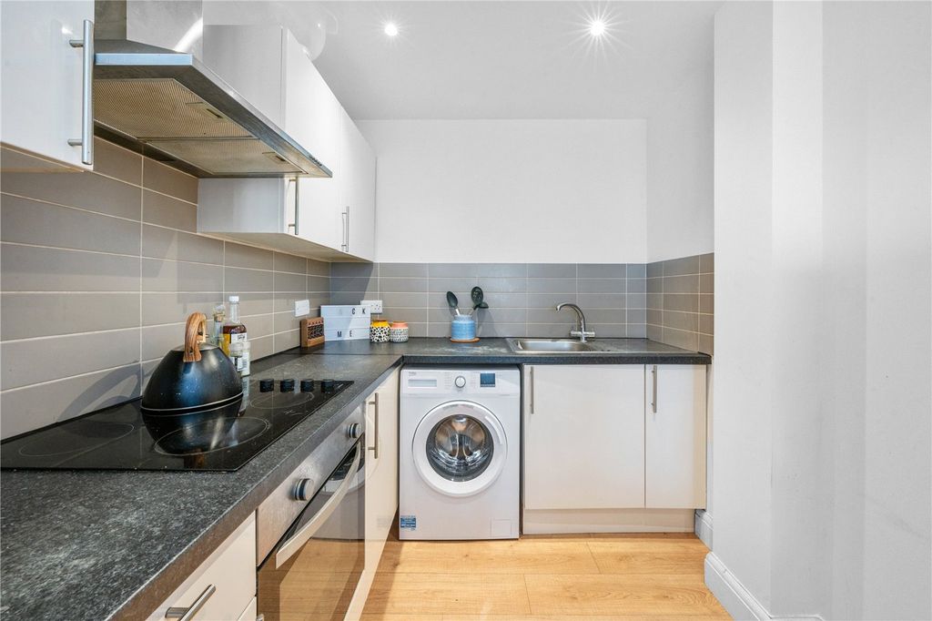 Property photo 2 of 10 Picture No. 07