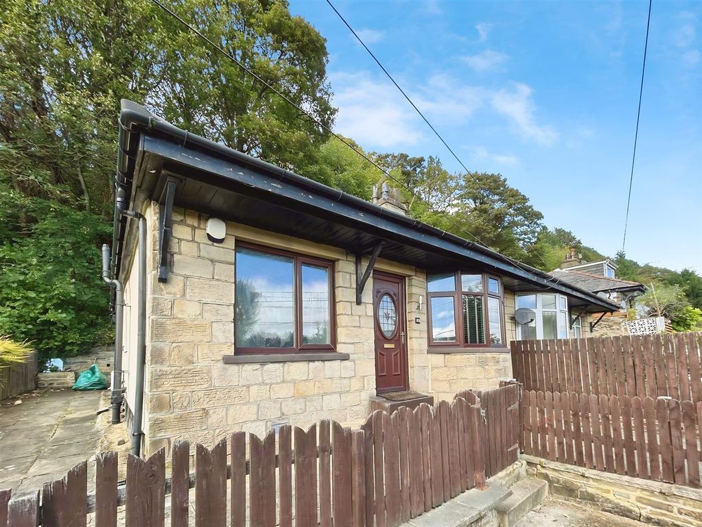 Property photo 1 of 14 External