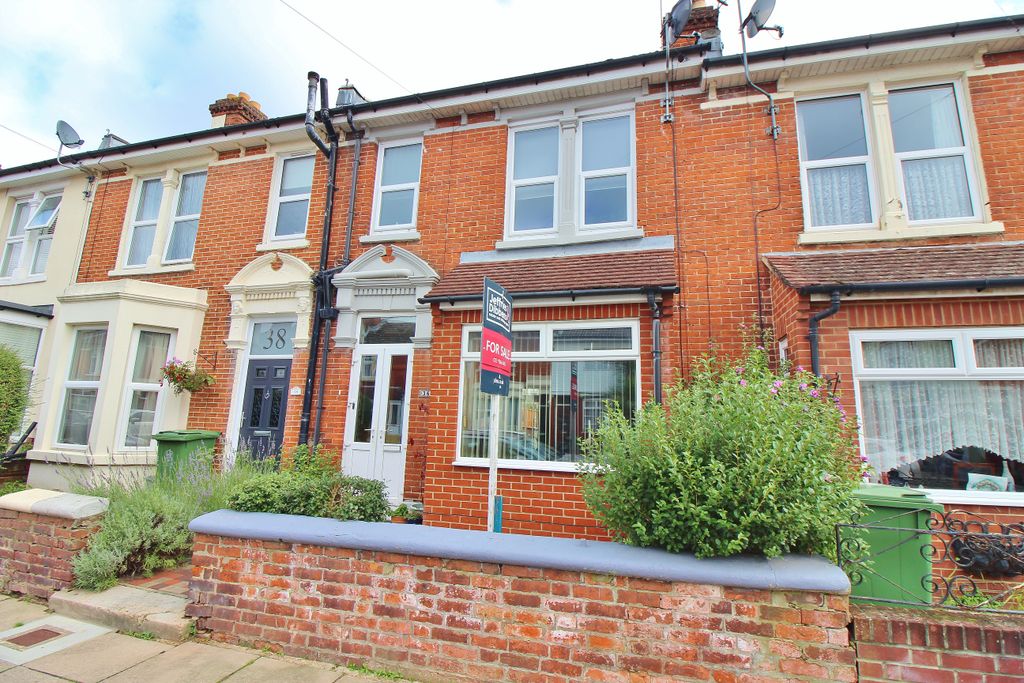 Property photo 1 of 13