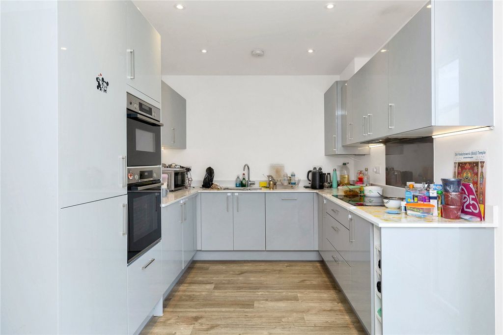 Property photo 2 of 12 Picture No. 06