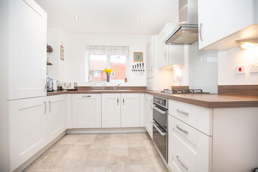 Property photo 3 of 19 Mw-10442