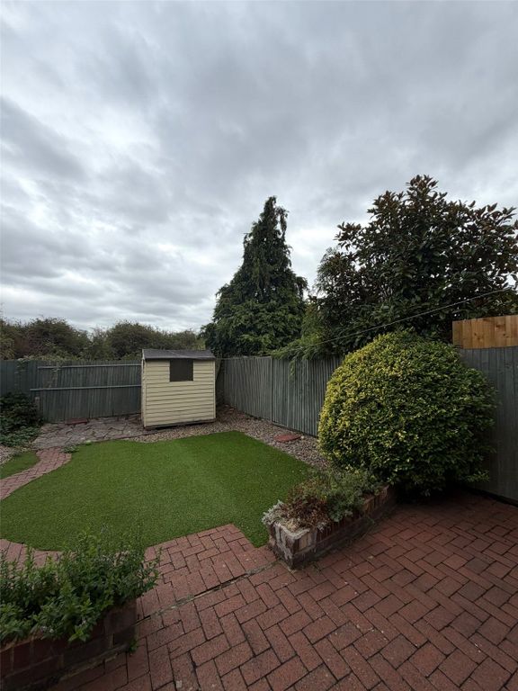 Property photo 2 of 21 Picture No. 02
