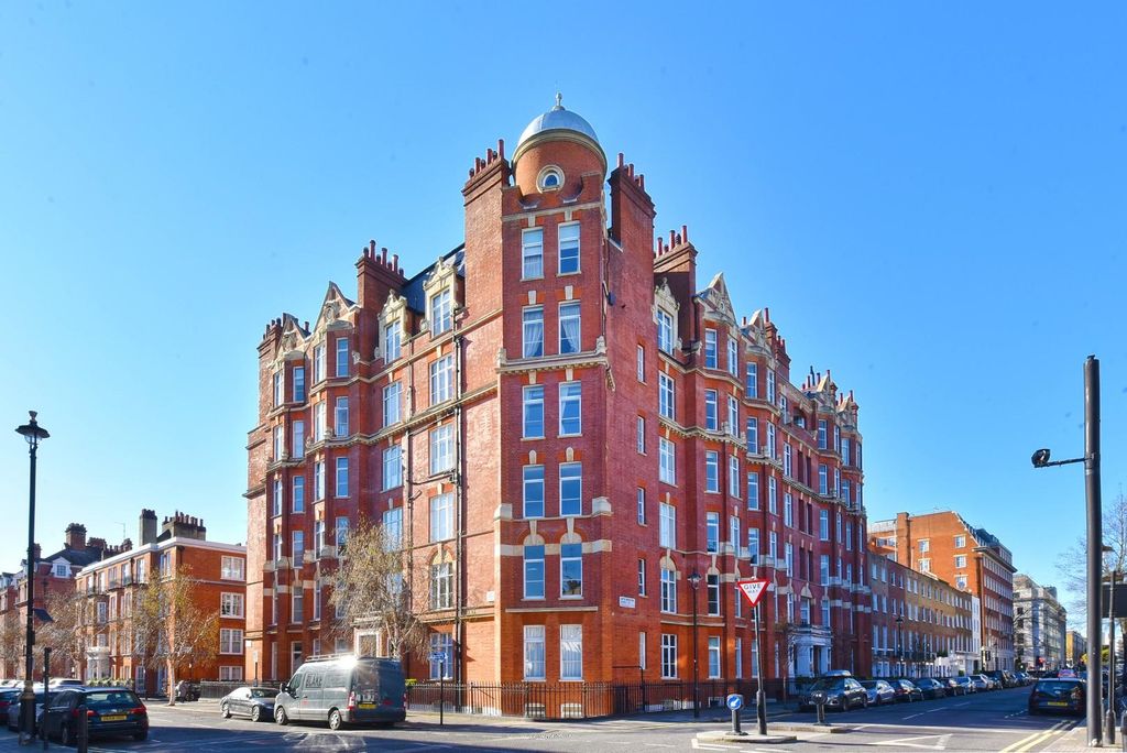 Property photo 1 of 17 35 York House.Jpg