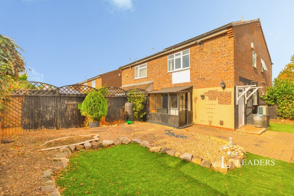 Property photo 1 of 17 External