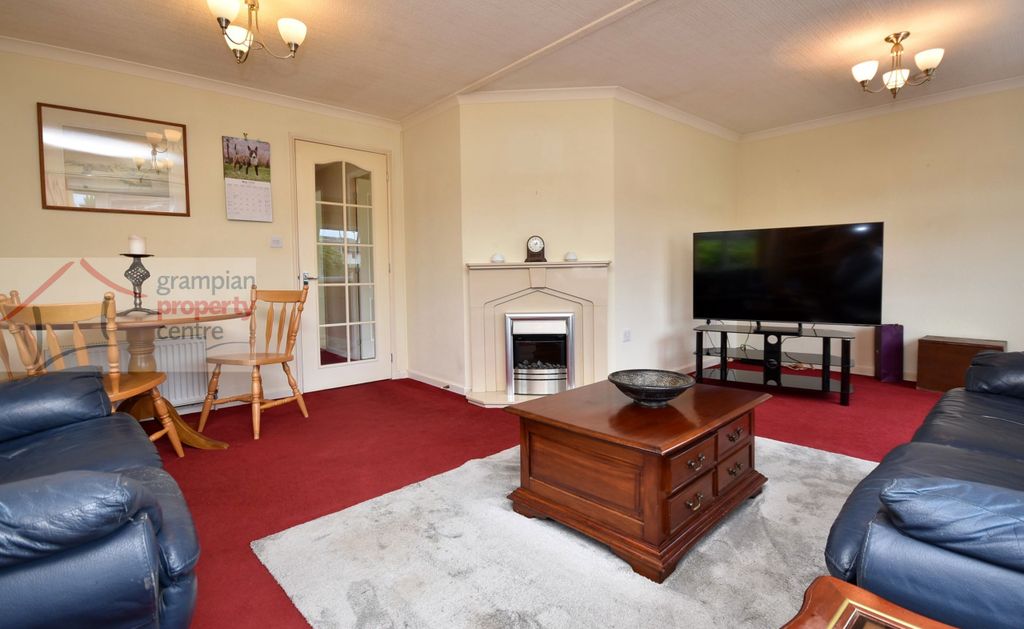 Property photo 3 of 14 l2.Jpg