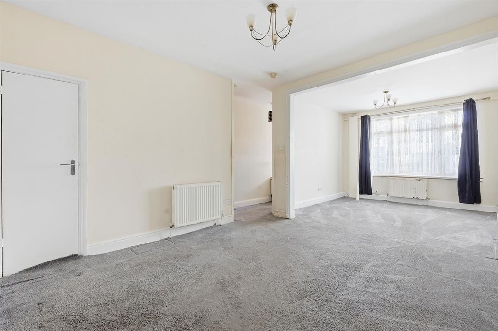 Property photo 3 of 17 Img_5327.Jpg