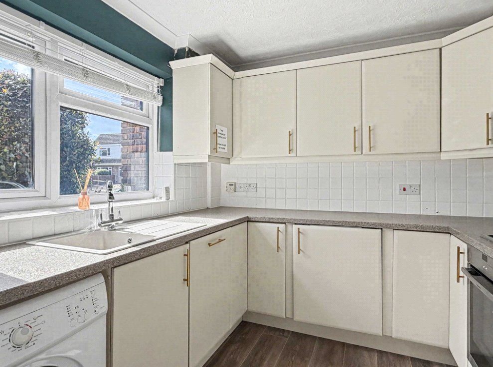 Property photo 3 of 8 Picture No. 20