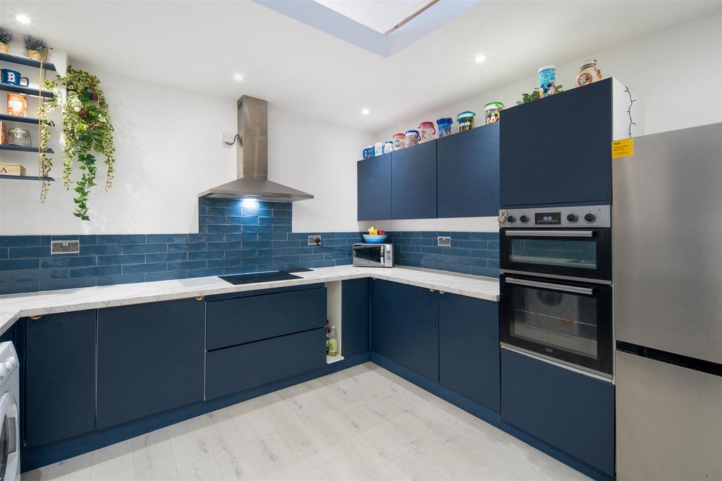 Property photo 3 of 22 2271-006-Websize.Jpeg