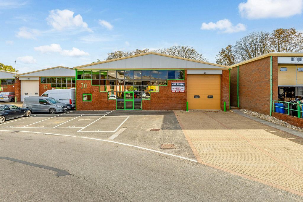 Property photo 1 of 11 115557_Unit-20-Shepperton (1)_Low.Jpg