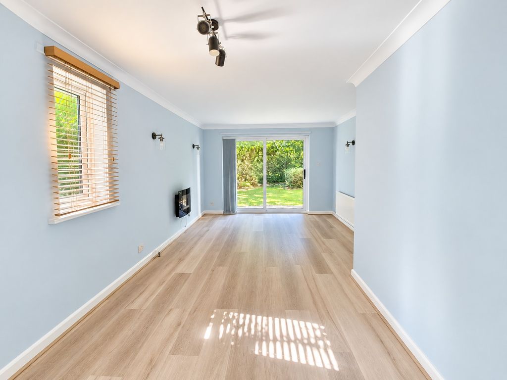 Property photo 1 of 8 Image