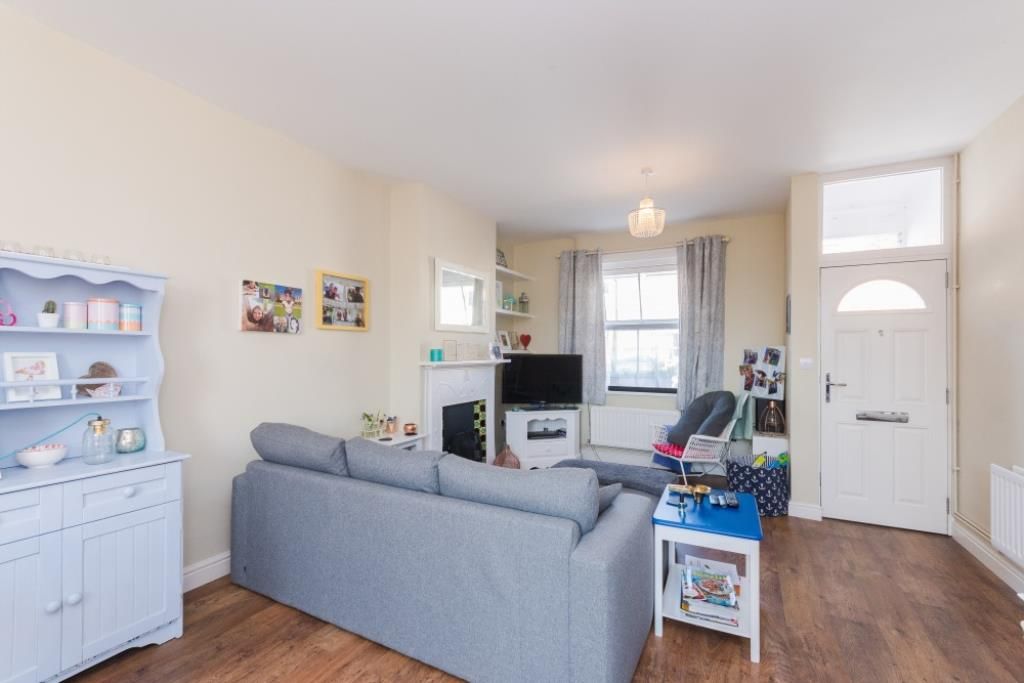 Property photo 2 of 11