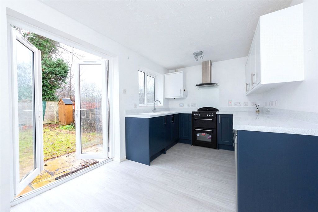 Property photo 2 of 14 Picture No. 02