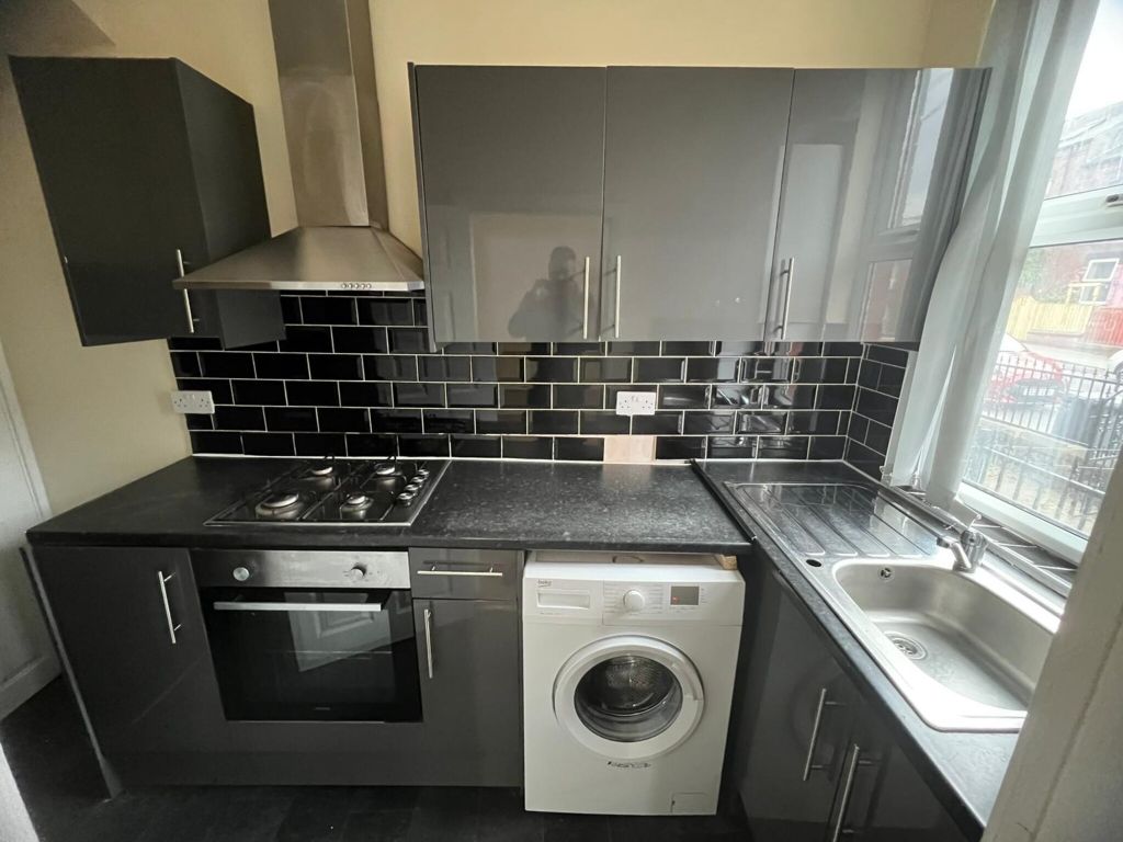 Property photo 1 of 4