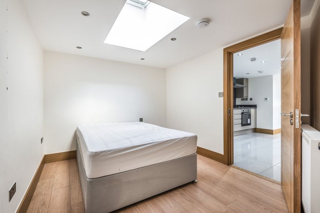 Property photo 3 of 7 391400 (7)