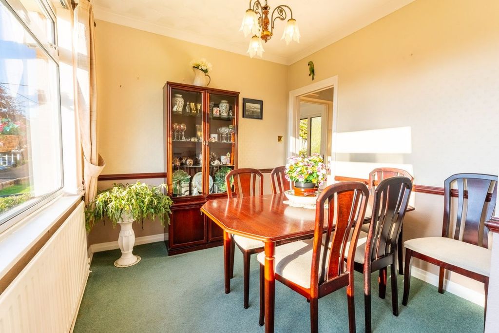 Additional image 8 of 3 bed detached bungalow for saleAvenue Crescent, Abergavenny NP7