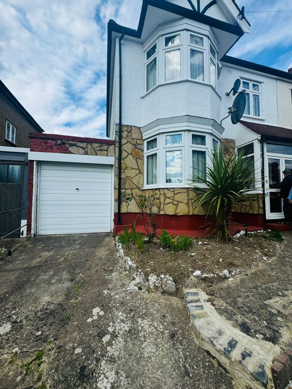 Property photo 1 of 23