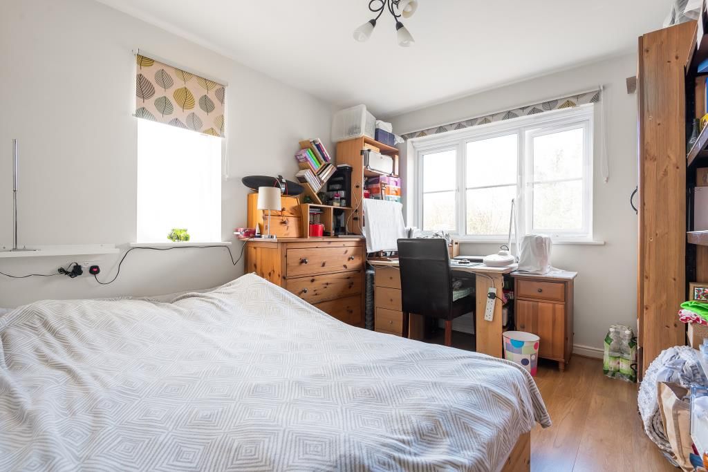 Property photo 2 of 10 Bedroom